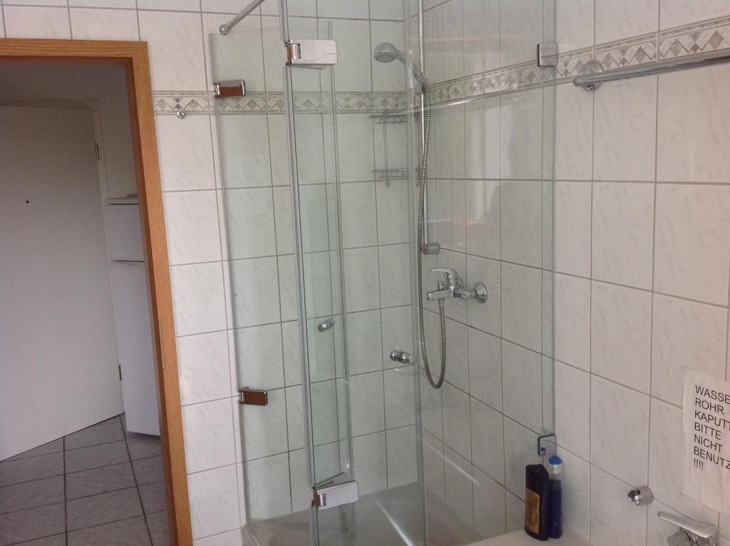 Pension Lindengarten Нюрнберг Екстериор снимка