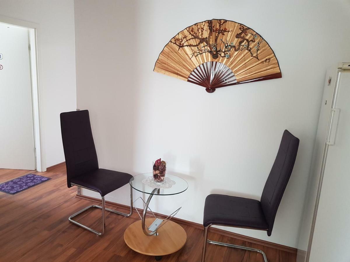 Pension Lindengarten Нюрнберг Екстериор снимка