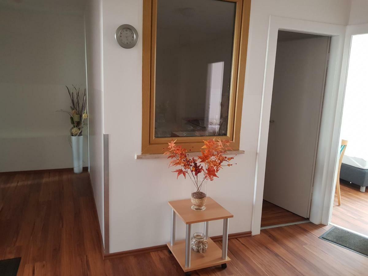 Pension Lindengarten Нюрнберг Екстериор снимка